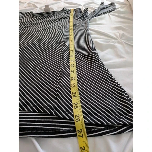 Chico’s Top Women's SP/0P Black White Striped Pocket Tunic Tee Nautical Minimal - Picture 10 of 10